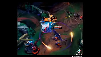 Samurai comendo cuzinho