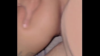 Ele veio cobrar o aluguel de novo deixei ele me fuder