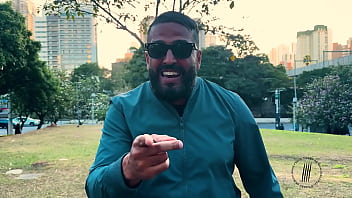 Trailer rainha da banheira