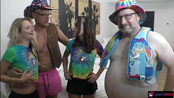 Holiday threesome with beach bunnies riley star & laya rae immoral family 4k