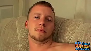 Straight Amateur Masturbates And Cums thumbnail