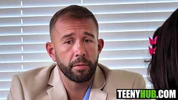 Spoiled pussy needed a lesson