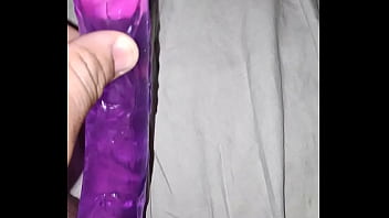 Jugando Con Dildo Morado 2 Parte thumbnail