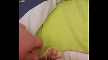 Wooddildo in mans ass