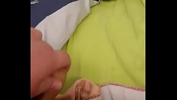 Wooddildo in mans ass