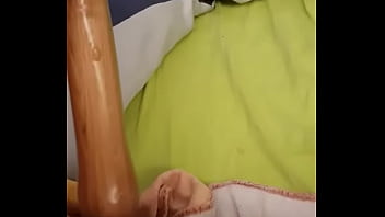 Wooddildo in mans ass