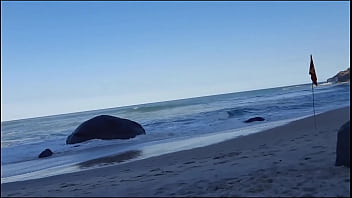 Belch praia dia de relaxar