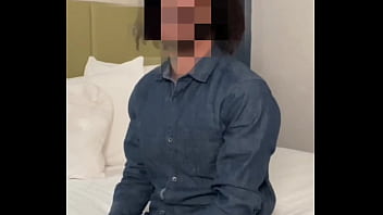 33 years old & still a virgin ⤵️