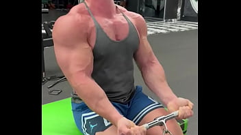 Who wanna have a workout session with me write comment subscribe my of and we will do it