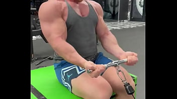 Who wanna have a workout session with me write comment subscribe my of and we will do it