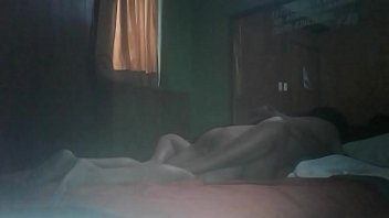 Peladita gemidos ricos y arrechantes llega a su orgasmo Peladita gemidos ricos y arrechantes llega a su orgasmo