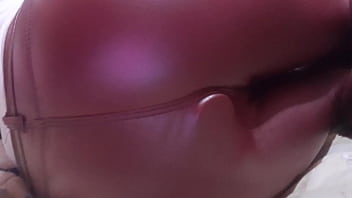 Mi culo quiere un pene que absorber como esto