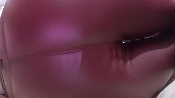 Mi culo quiere un pene que absorber como esto