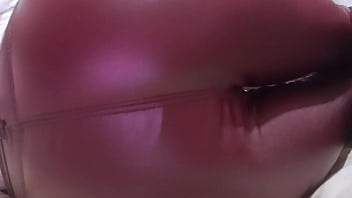 Mi culo quiere un pene que absorber como esto