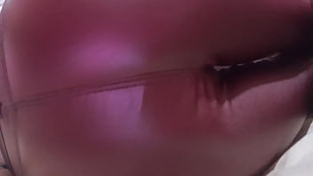 Mi culo quiere un pene que absorber como esto