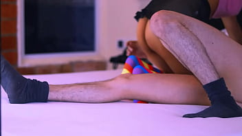 Padrastro y la amiga de su hermanas