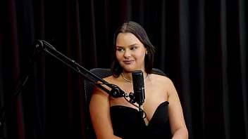 Era muito tímida e foi encorajada por um cliente viveu um relacionamento tóxico as mulheres querem se destruir e o primeiro programa foi horrível maria bittencourt watch sheer red