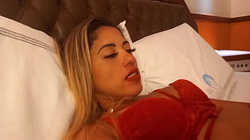 Esperando O Amante Chegar Ele Mandou Um Video Fudendo thumbnail