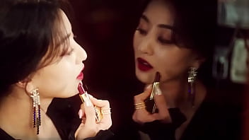 Dos chicas lesbianas tienen coito mientras aimep3 las graba