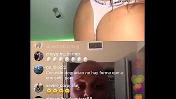 The6showlive big ass mami showing tits and her big ass
