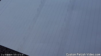 Print the traces of a girl's bicycle tire on a notebook