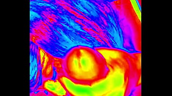 Sacando semen con la boca