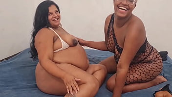 Menage com grávida de 09 meses