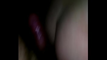 Le meto verga y consolador