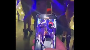 Com as maravilhosas em mais uma cuckold night na hot bar em são paulocuckoldnight brazilianhotwi1 casal bessa lo