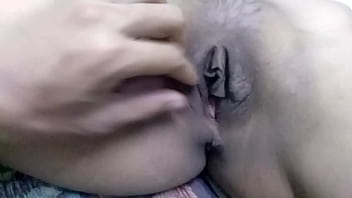 He fucked his young secretary right in the office during work day amatuer