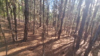 Turista perdido na mata obrigado a foder uma bruxa pra nao ser amaldiçoado halloween