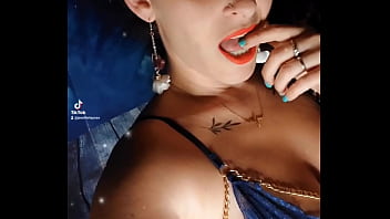 Un avant goût de se qui t'attend uniquement en t'abonnant je