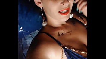 Un avant goût de se qui t'attend uniquement en t'abonnant je