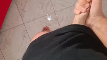 Amatoriale sega con sborrata cazzo enorme schizza tanto sperma