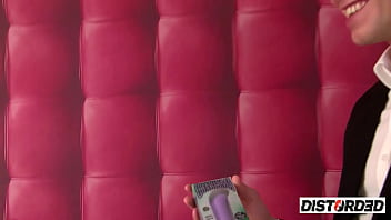 Couple lures me in with a strap on lindsey olsen bonnie shai & markus dupree for distorded