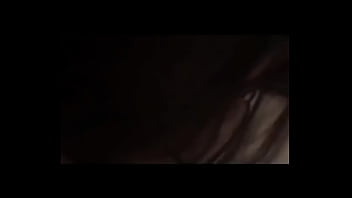 Lesbianas juegan con sus ombligos Lesbianas juegan con sus ombligos