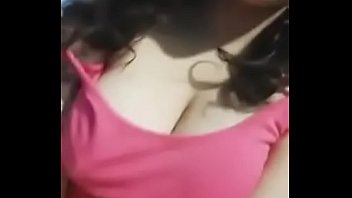 Chichonsita haciendo publicidad