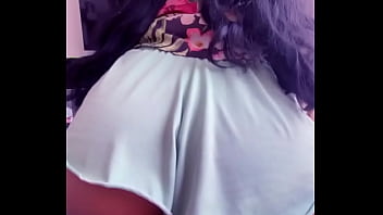 Fui sensualizar de pijama e meu marido encheu minha bucetinha de leitinho