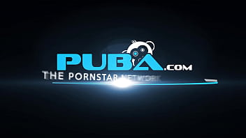 Hot babe rubs her pussy