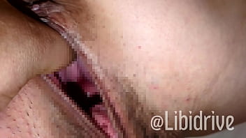 子宮を探す手マン fingering to find the uterus