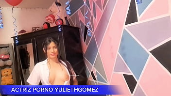 Naughty girl came to provoke me with a short dress without panties moved her ass on the stick and it came out casero real