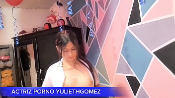 Naughty girl came to provoke me with a short dress without panties moved her ass on the stick and it came out casero real