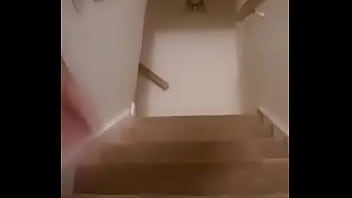 Ass shaking lightskin babe