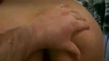 Me cojo a mi novia mientras su papa no esta