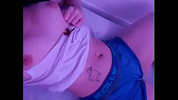 Vem fazer uma masagem em mim mo