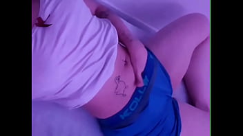 Vem fazer uma masagem em mim mo