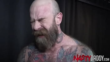 Tattooed Daddy Raw Fucked Deep And Hard thumbnail