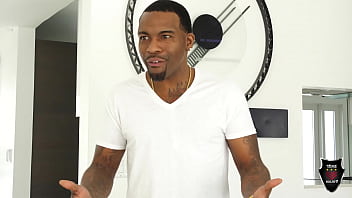 Busty skylar snow gets her wet pussy licked and dicked by rome major