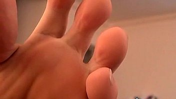 Hot Twink Jt Plays With His Feet thumbnail