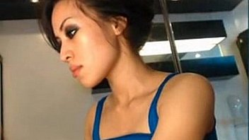 Hot amateur asian babe dances on her stripper pole